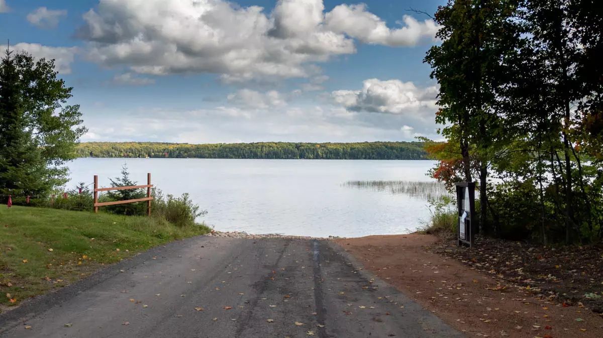 Northern Wisconsin - Photo 2